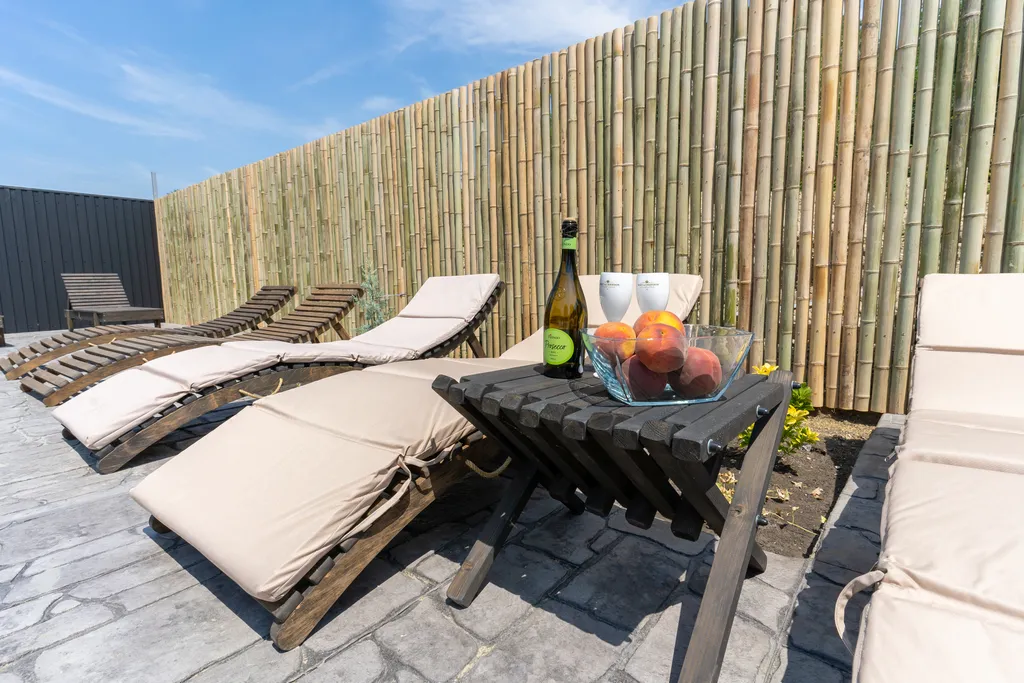 Коттедж Гостевой дом Розмарин, номер Контемпорари — Южная Озереевка