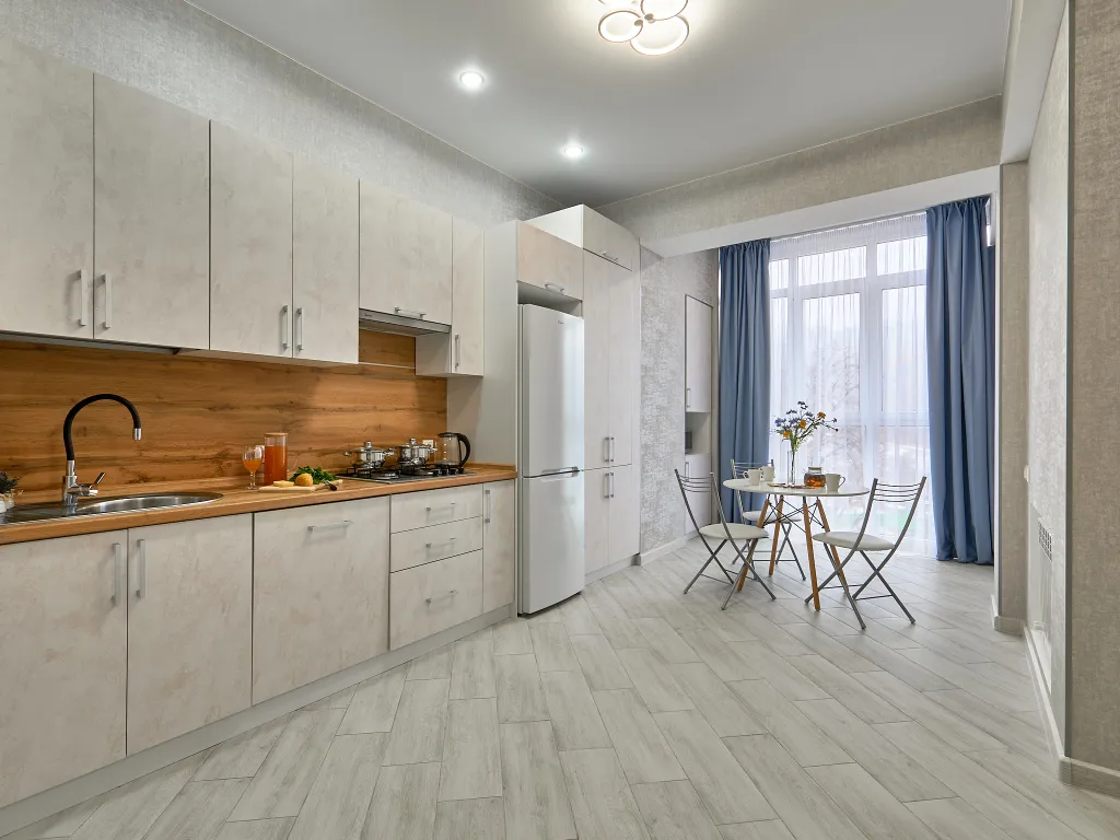 Видовая квартира + в курортной зоне + у парка + солнечная атмосфера