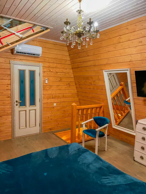 А-Дом с видом на горы по дороге на озеро Рица