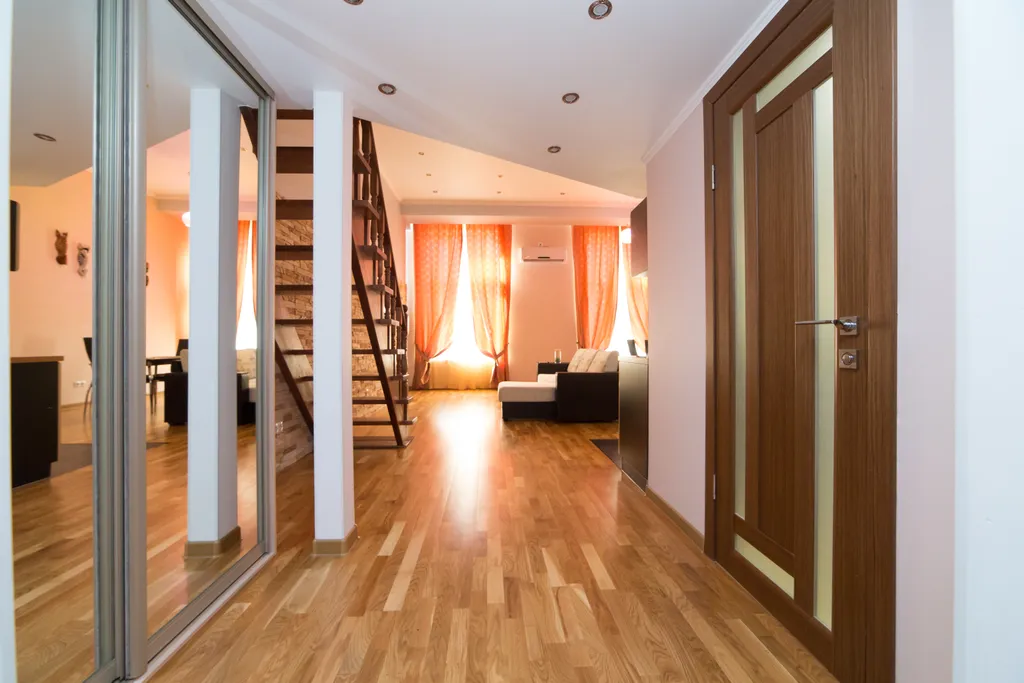 Просторные апартаменты с 2мя односпальными кроватями и диван-кровать