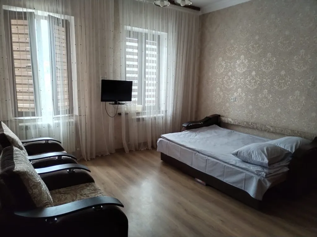 Уютная квартира в центре города — аренда посуточно в Владикавказ