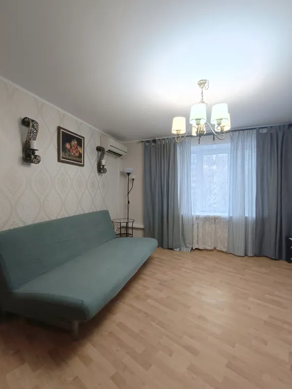 Трёхкомнатная квартира на Воткинском шоссе