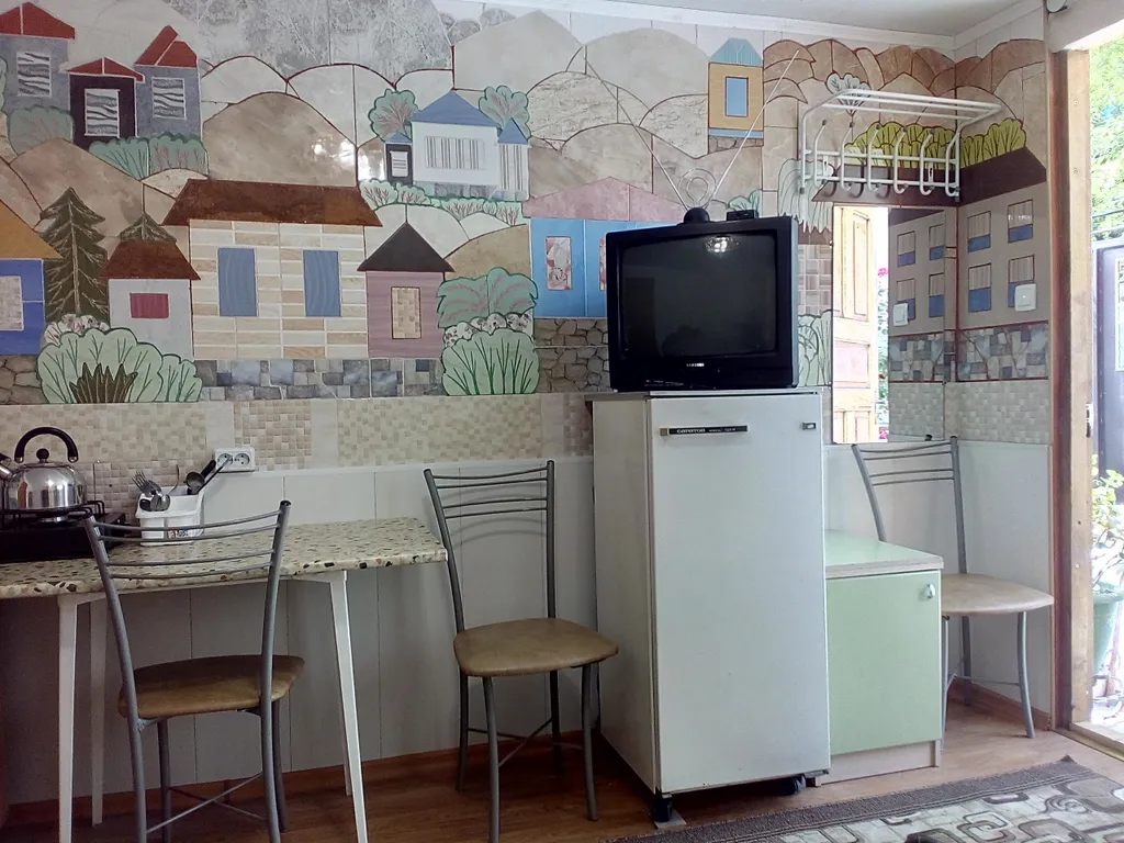 Квартира-студия с отдельным входом и закрытым двориком