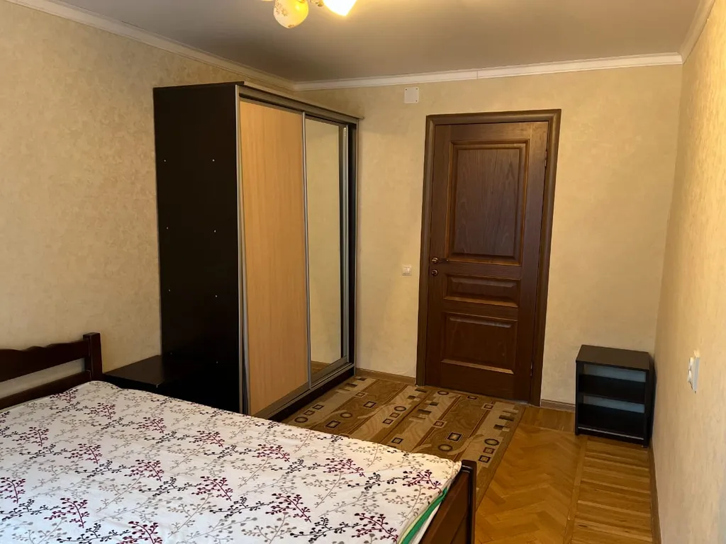 Трёхкомнатная квартира с красивым видом на горы