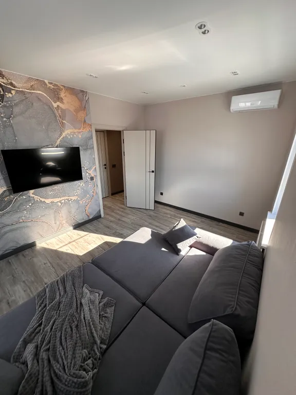 Квартира рядом с площадью Ленина