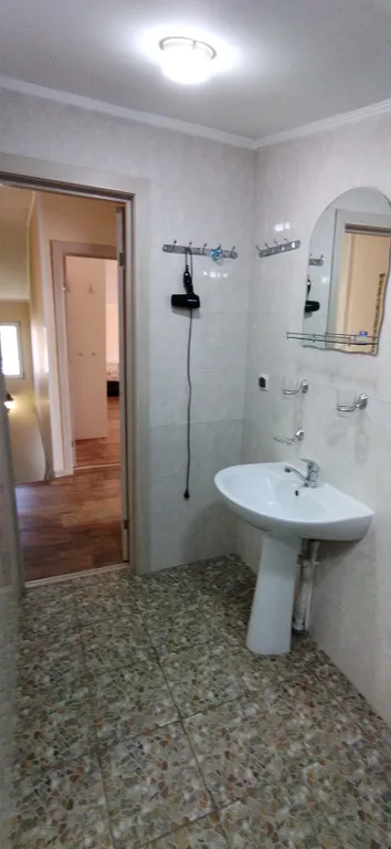 Двухуровневые апартаменты с отдельным входом в Старом городе