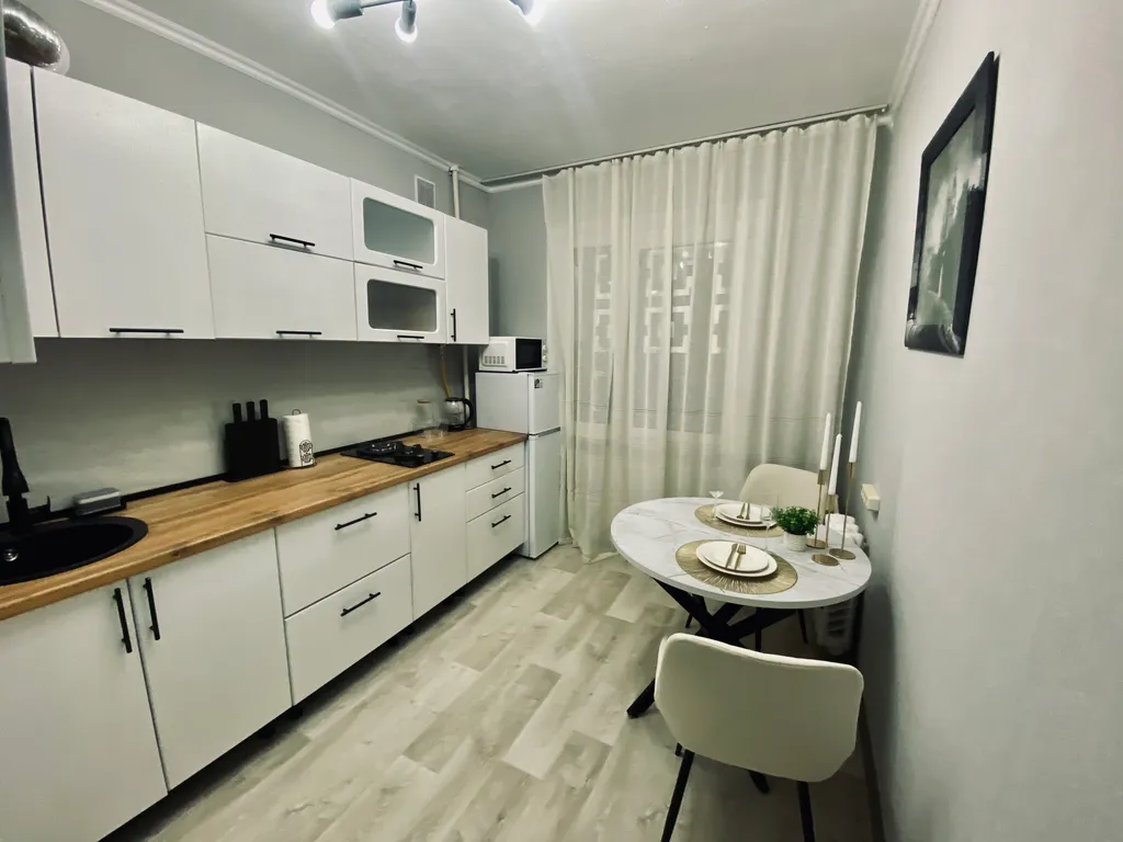 Квартира 2-комнатная Квартира — Элиста