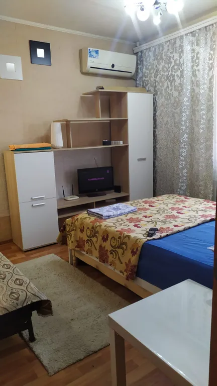 1-комнатная Квартира — аренда посуточно в Шахты