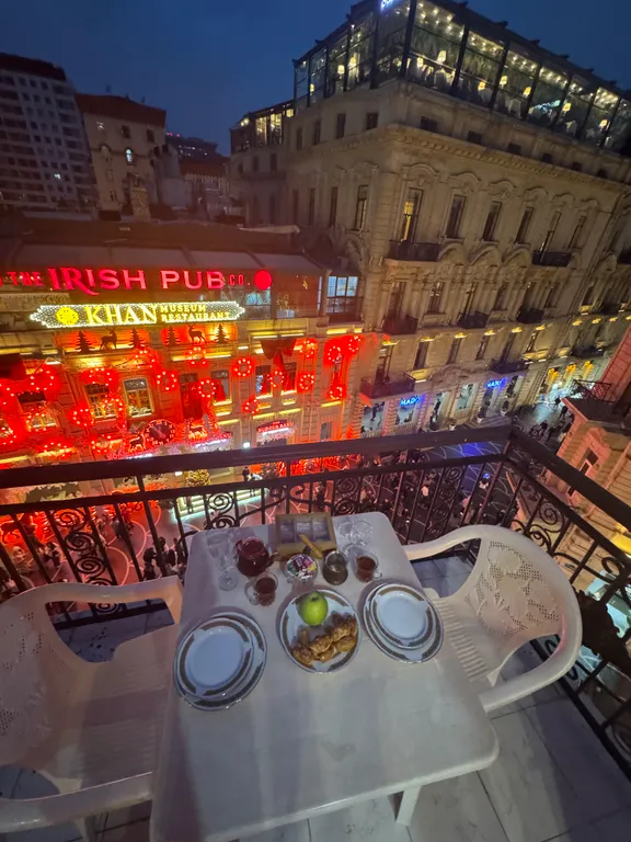 Площадь фонтанов - сердце центра Баку