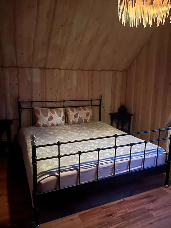 Коттедж Дом на берегу озера — Уткино