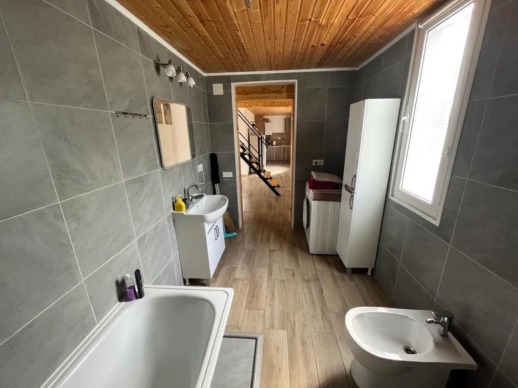 Уютный коттедж в живописном Фиагдоне