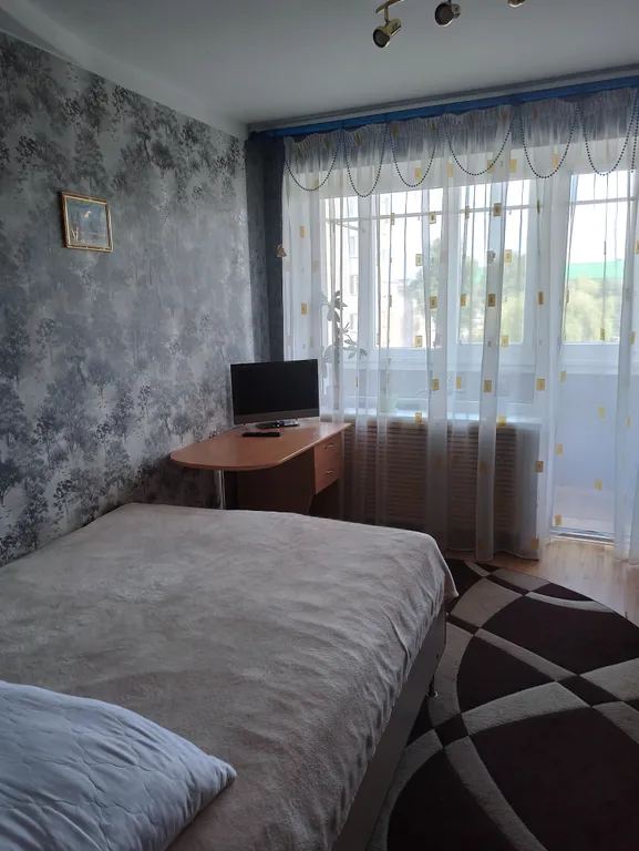 2- комнатная квартира в самом центре города