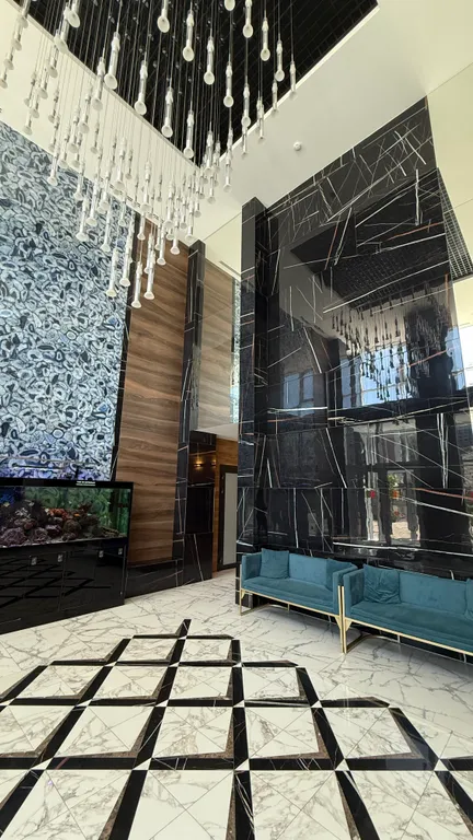 ЖК с охраняемой закрытой территорией большой детской зоной