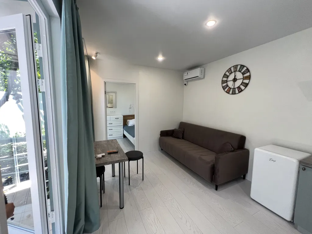 Домик у моря