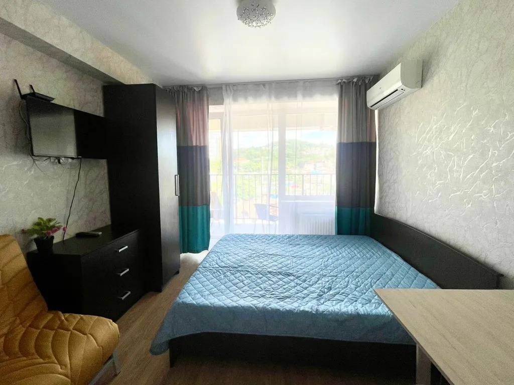 Квартира с видом на море с просторной обеденной зоной