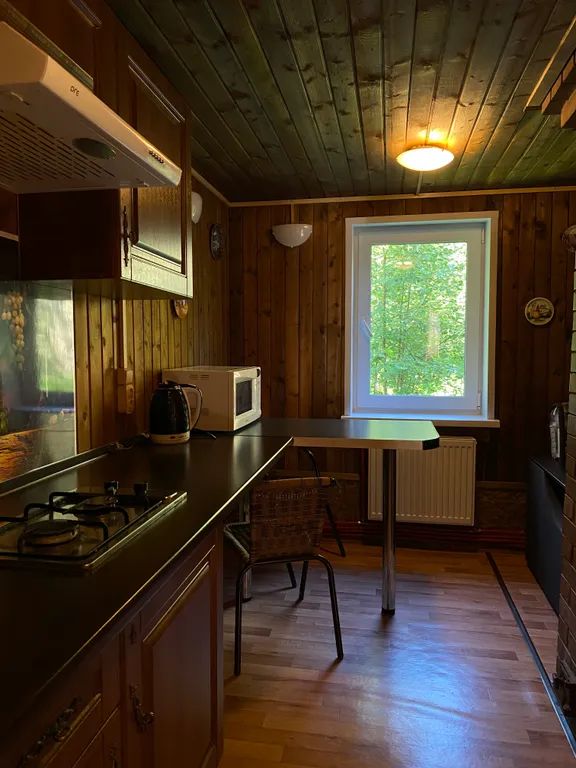 Уютный двухэтажный дом с баней