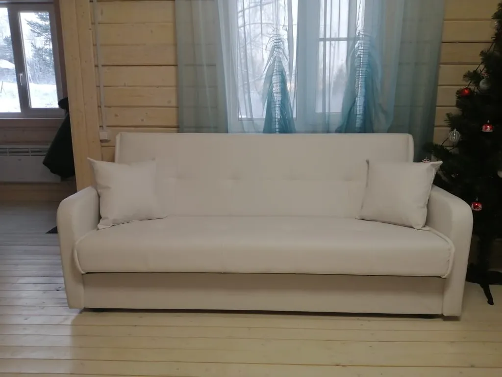 Дом с сауной на берегу Ладоги