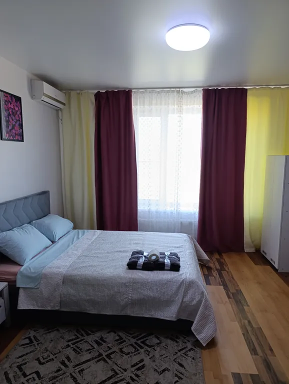 Квартира на берегу, просторные комнаты с двумя полноценными санузлами — аренда посуточно в Таганрог