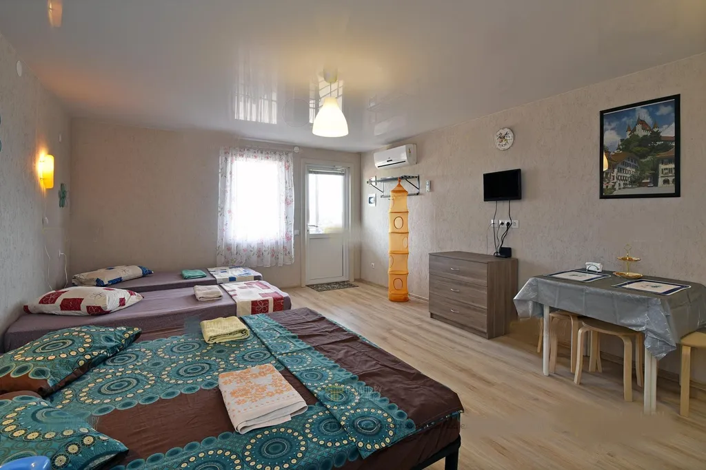 Квартира Комната — аренда посуточно в Голубицкая