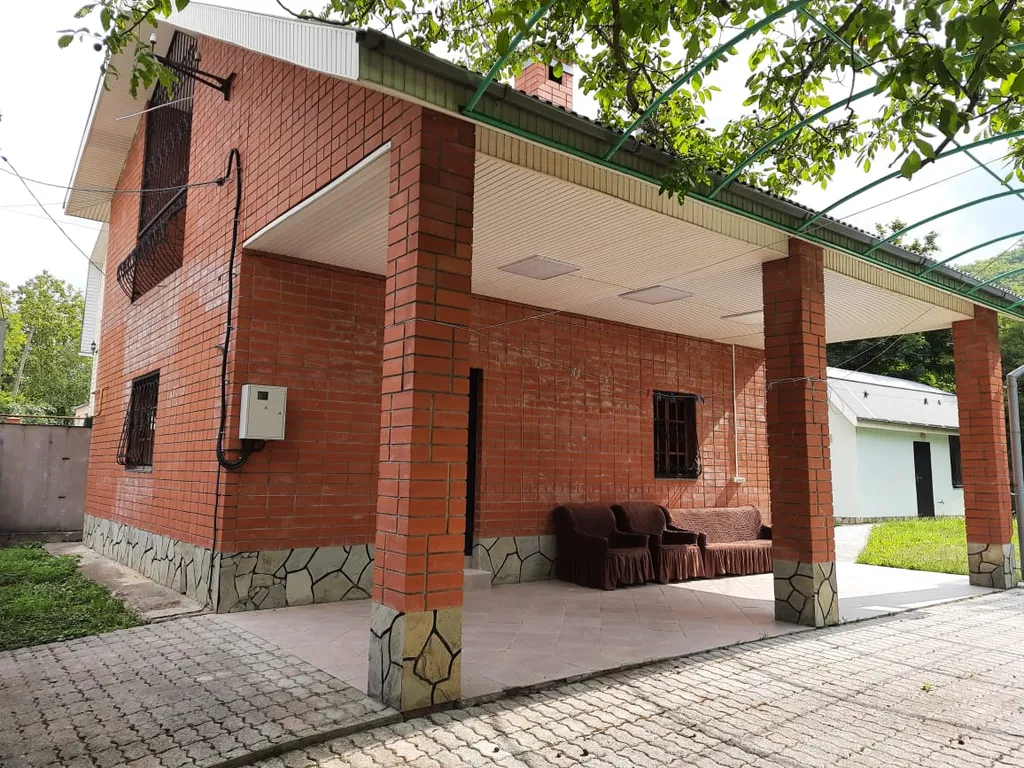 Коттедж Домик в лесной тиши недалеко от моря — Геленджик