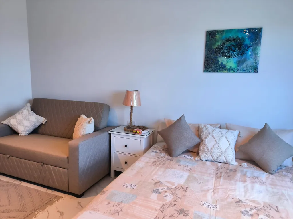 Уютная студия с видом на море и собственным пляжем