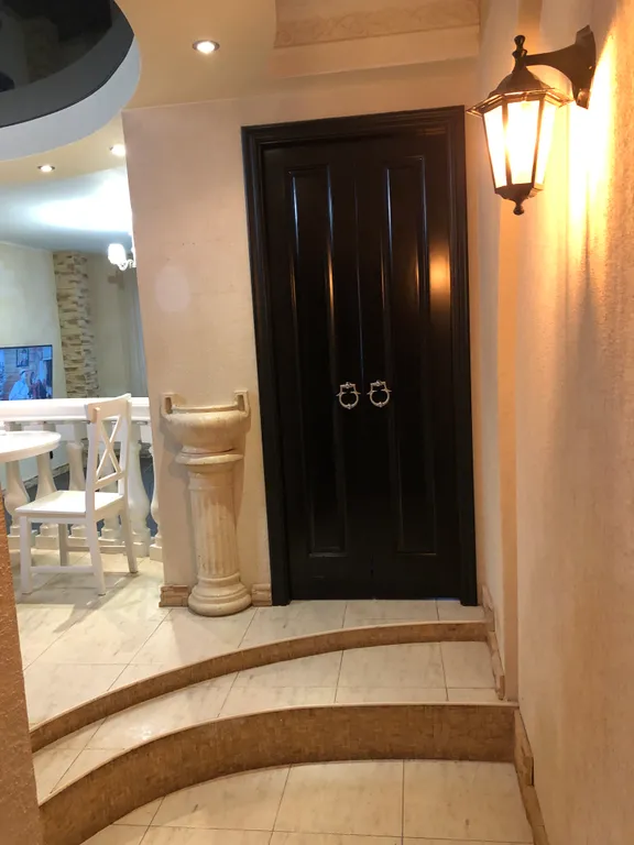 В Индустриальном районе тц Планета