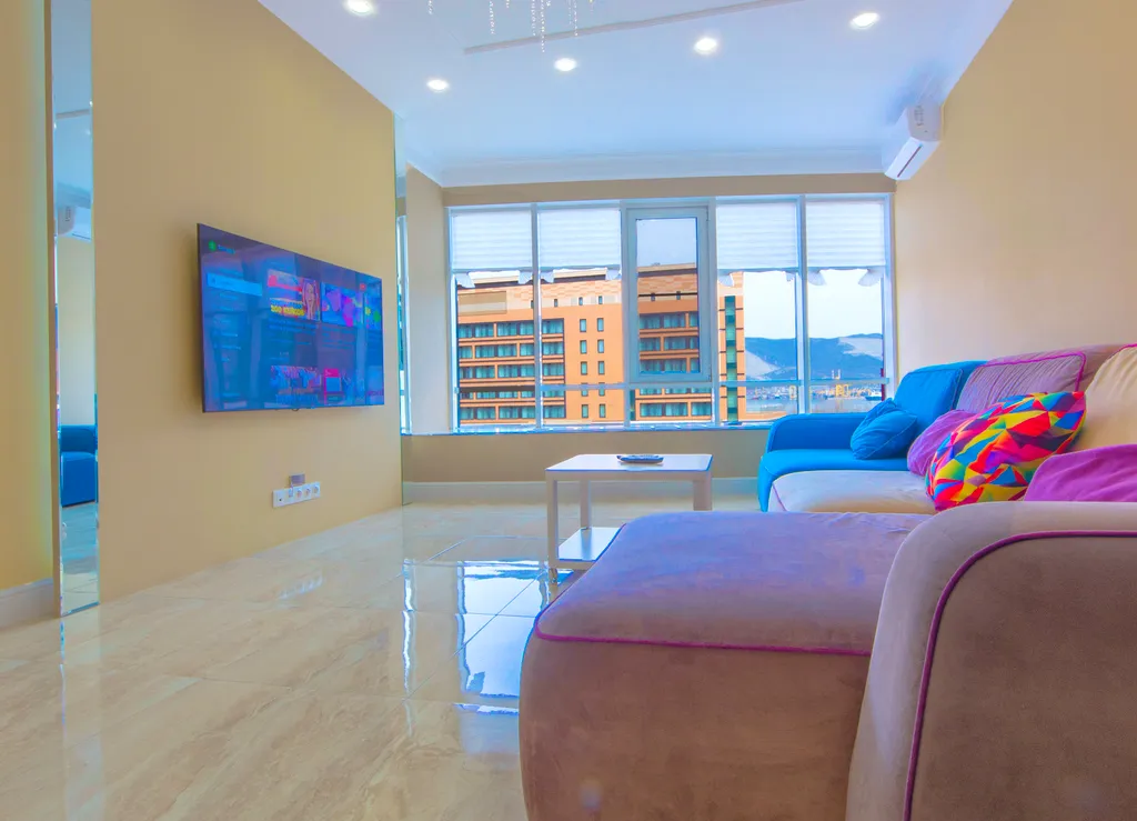 Стильная квартира на набережной