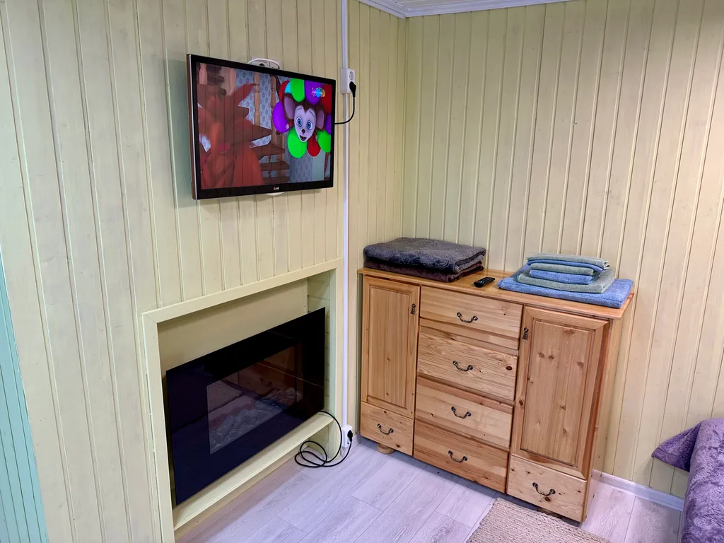 Коттедж Дом у озера и леса — Снегиревка