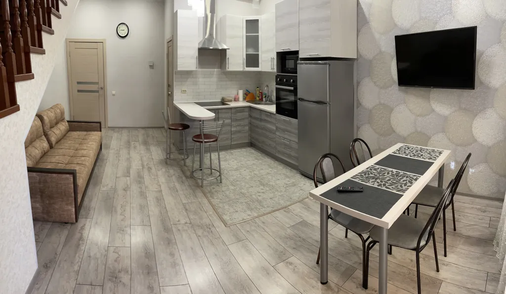 Коттедж Таунхаус для семейного отдыха — аренда посуточно в Зелёная Поляна