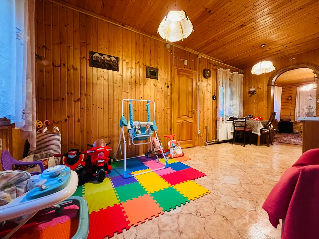 4-комнатный Дом