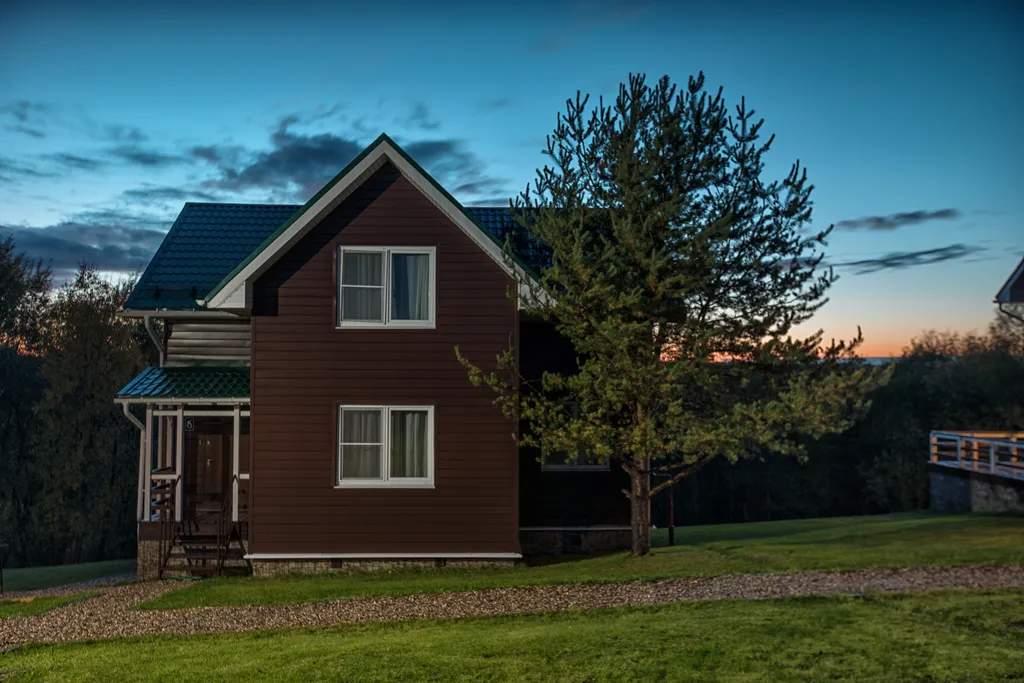 Коттедж с мангальной зоной