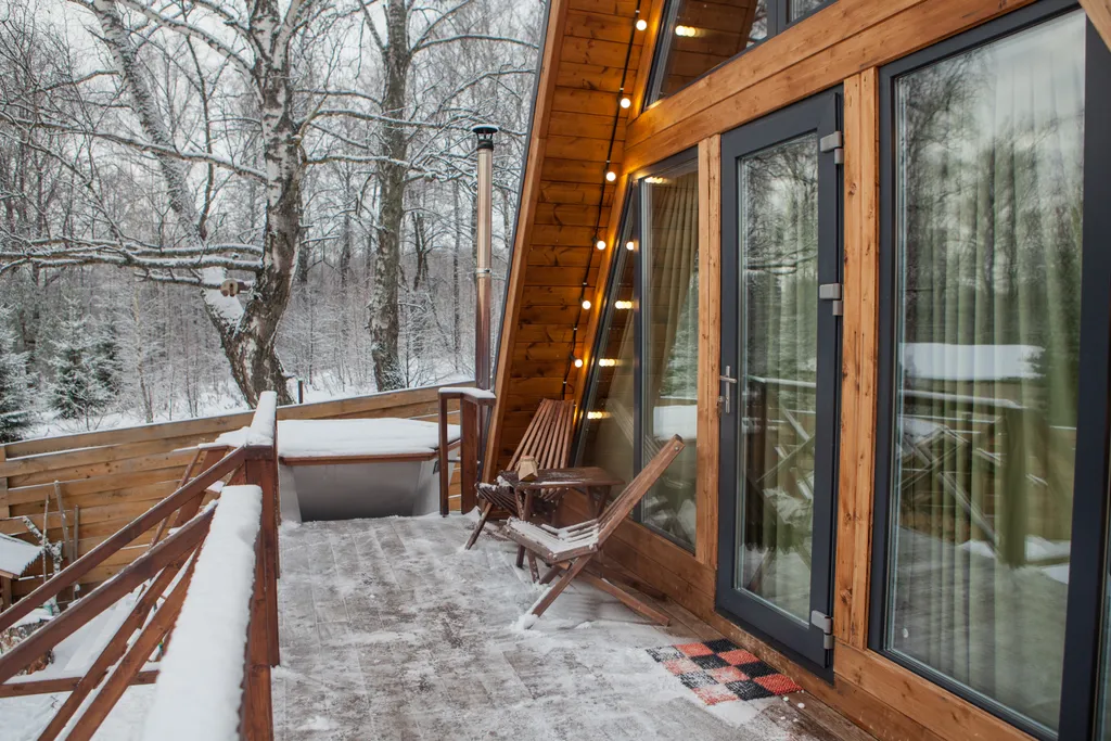 А-фрейм уютный домик у леса  с чаном