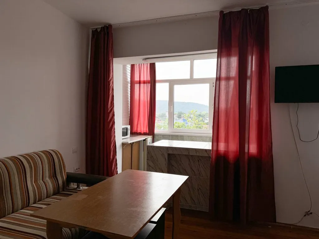 Четырёхместный номер с видом на город