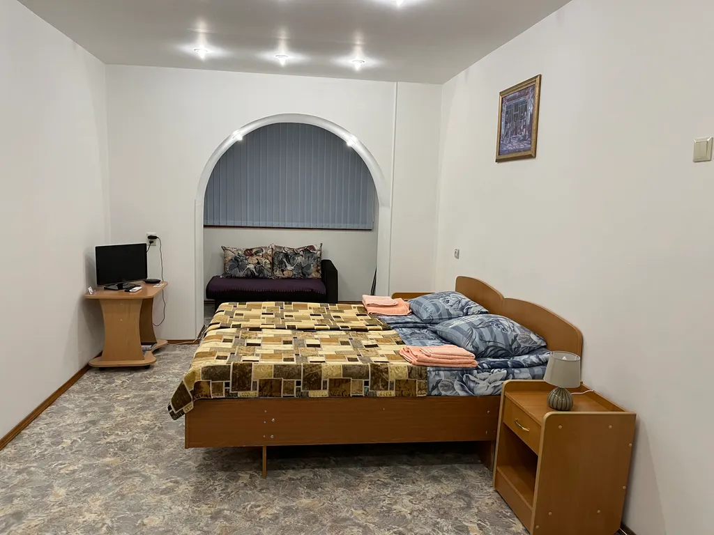 Просторная комфортная квартира у бювета минеральной воды и Аллеи Любви — аренда посуточно в Железноводск