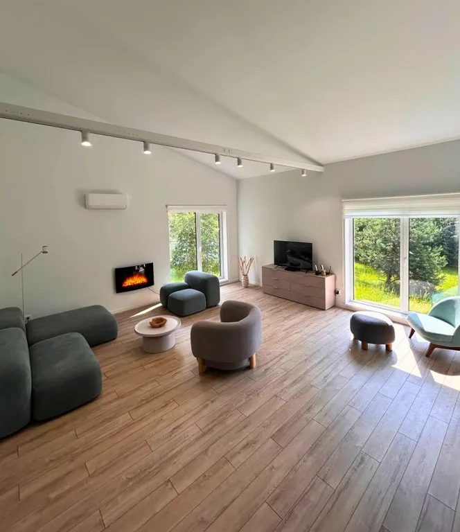 Коттедж Современный и новый дом Колодищи — аренда посуточно в Минск