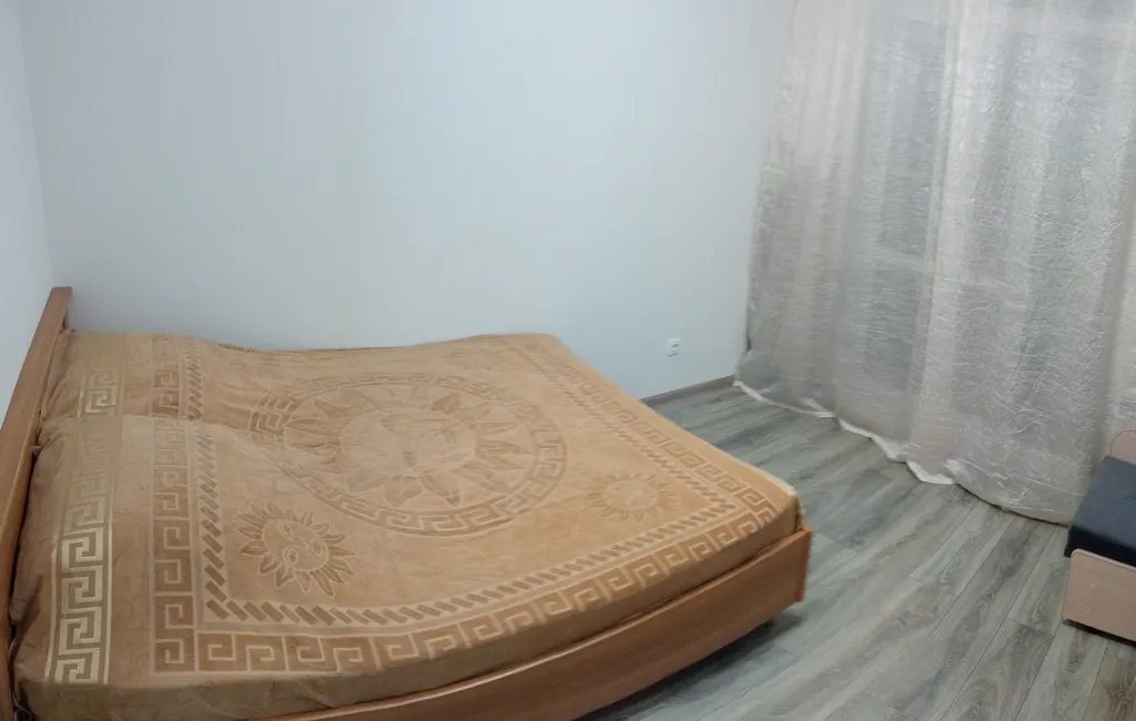 Уютная студия с видом на горы с бассейном