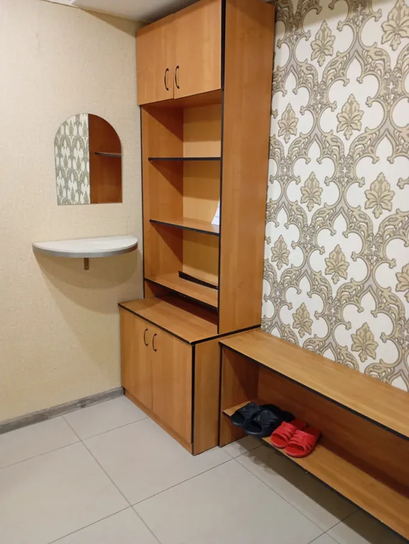 Просторная квартира в удобном районе с отдельным входом