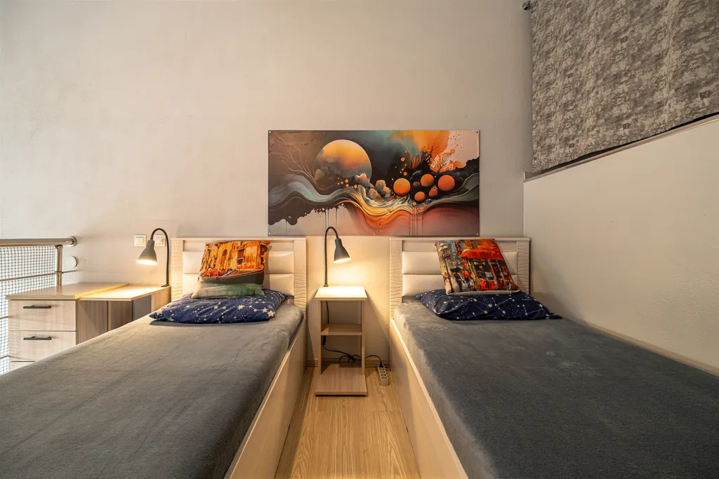 Просторная двухуровневая квартира с панорамой