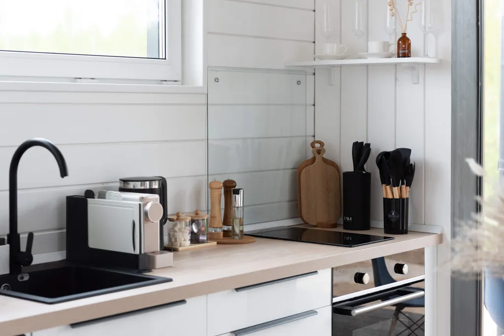 Дом с видом на лес и реку