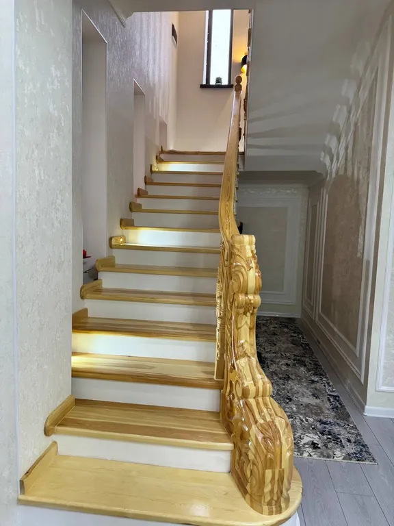 3-этажный дом  в центре города