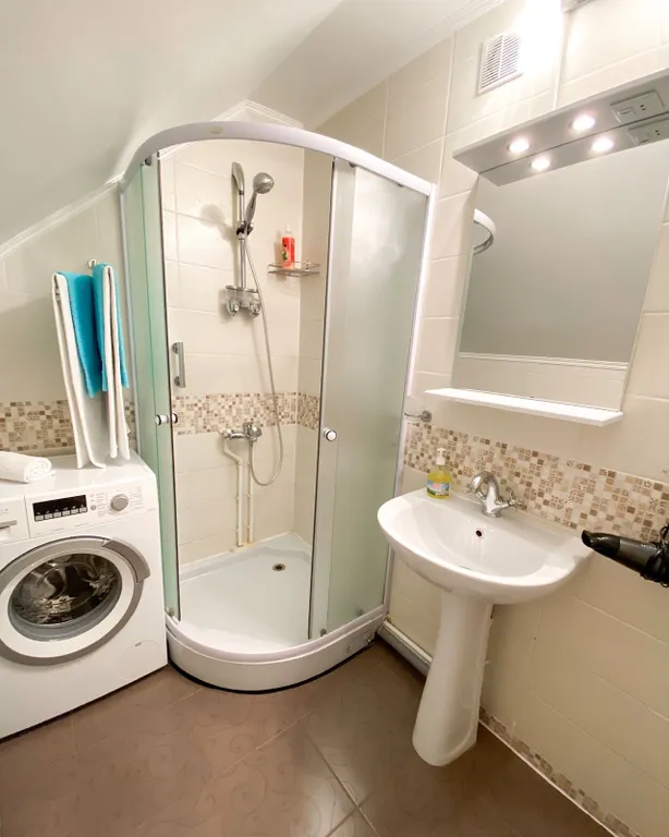 3-комнатный Дом