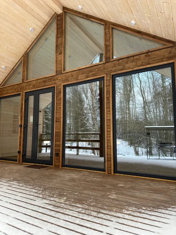 Дом с видом на лес