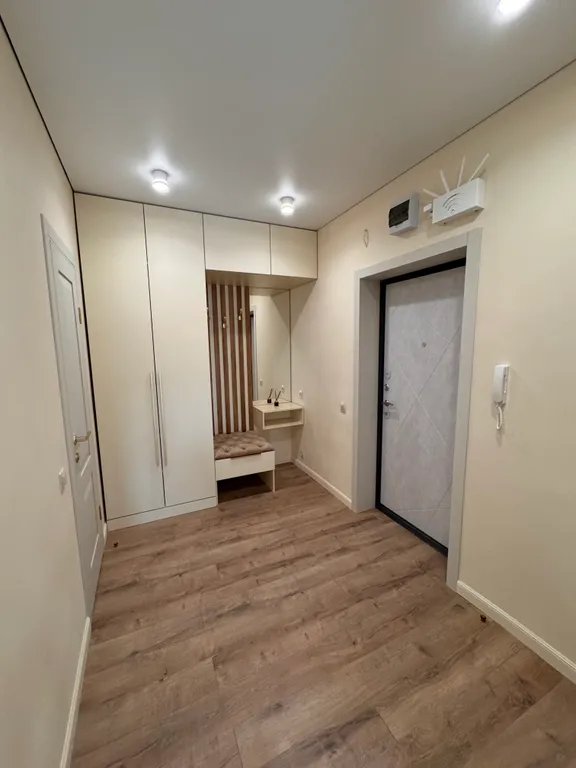 Дизайнерская квартира с красивым видом в новом доме бизнес-класса