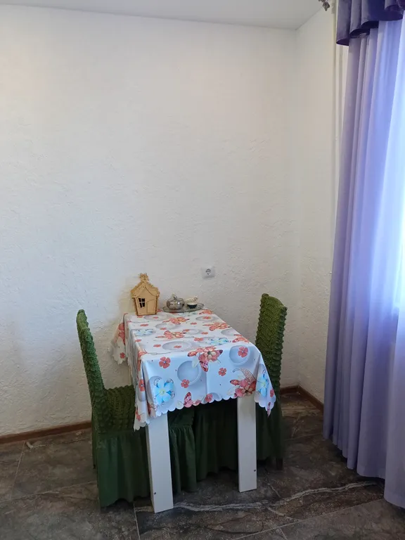 Уютная квартира рядом с ПКМЦ на Ватутина