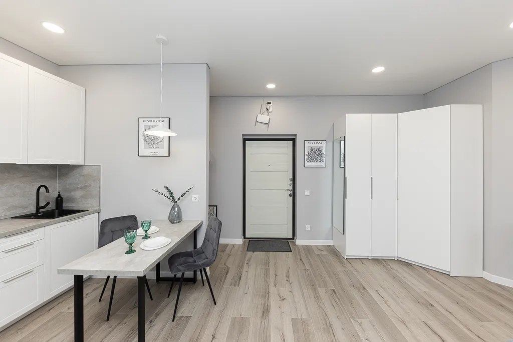 Квартира в центре с выходом на прогулочную набережной города