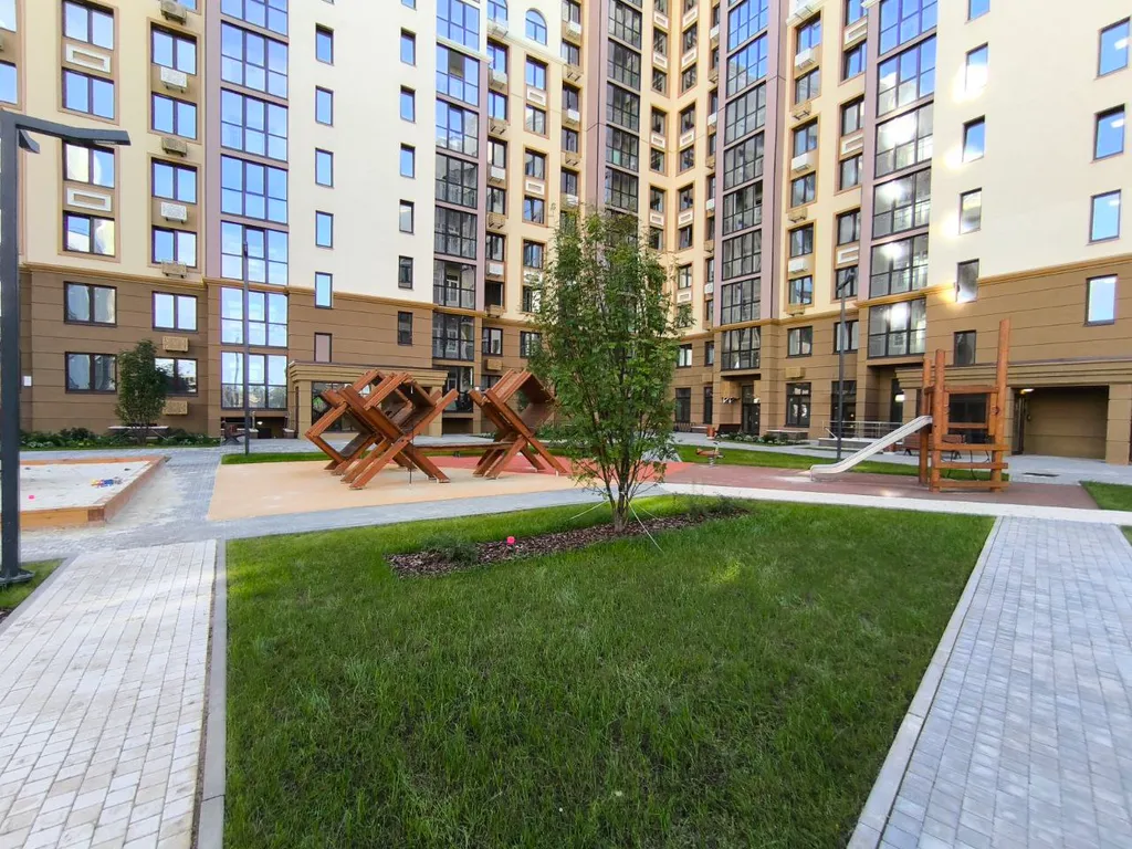 1-комнатная квартира в новом просторном районе Кирова