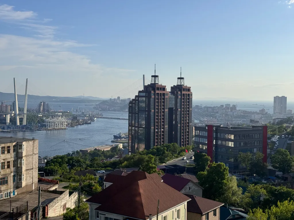 Новая квартира в центре с панорамным окном и завораживающим видом