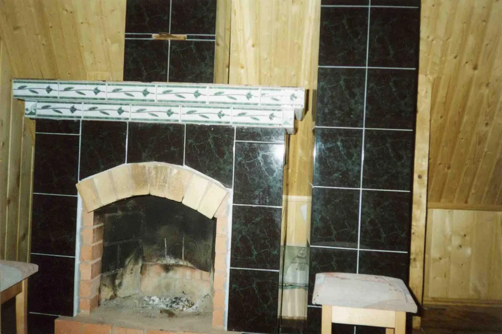 Благоустроенный домик с камином и лоджией на Селигере