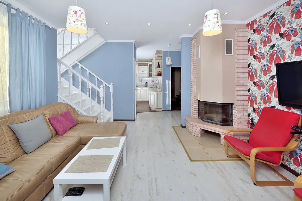 5-комнатный Дом