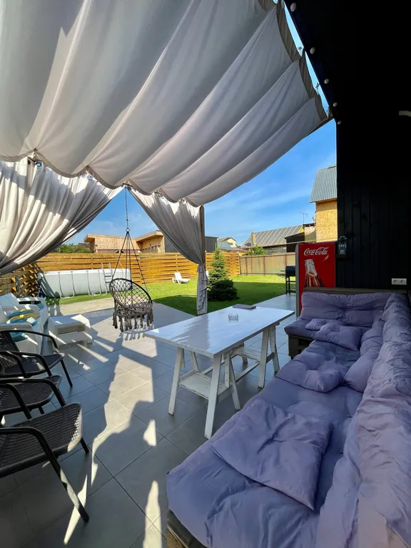 Черный дом на 10+4 человек